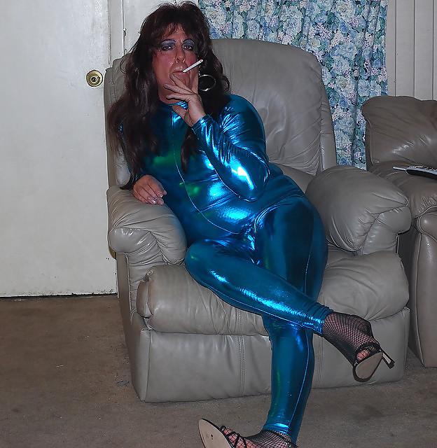 12P Dirty smoking slut Brandi
