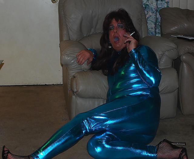 12P Dirty smoking slut Brandi
