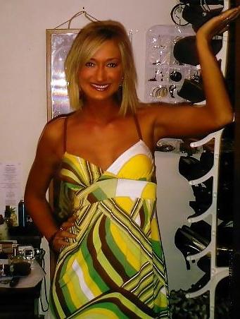 14P Sexy friends, plz comment dirty as fuck