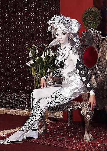 24P BODY ART06