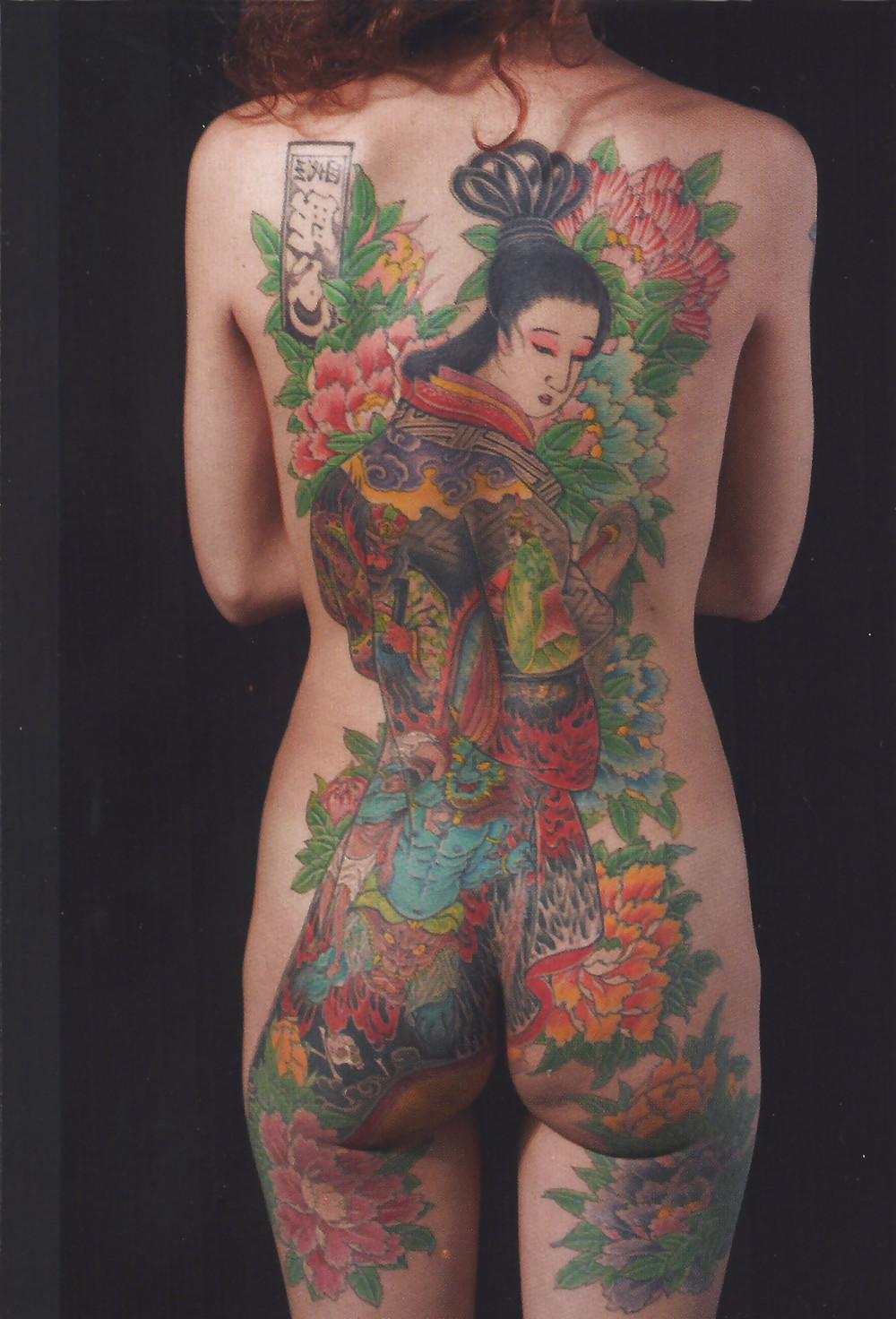 24P BODY ART06