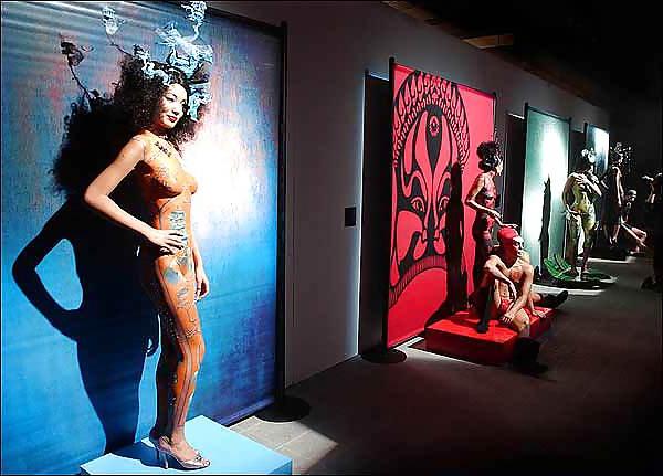 24P BODY ART06