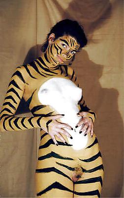 24P BODY ART06