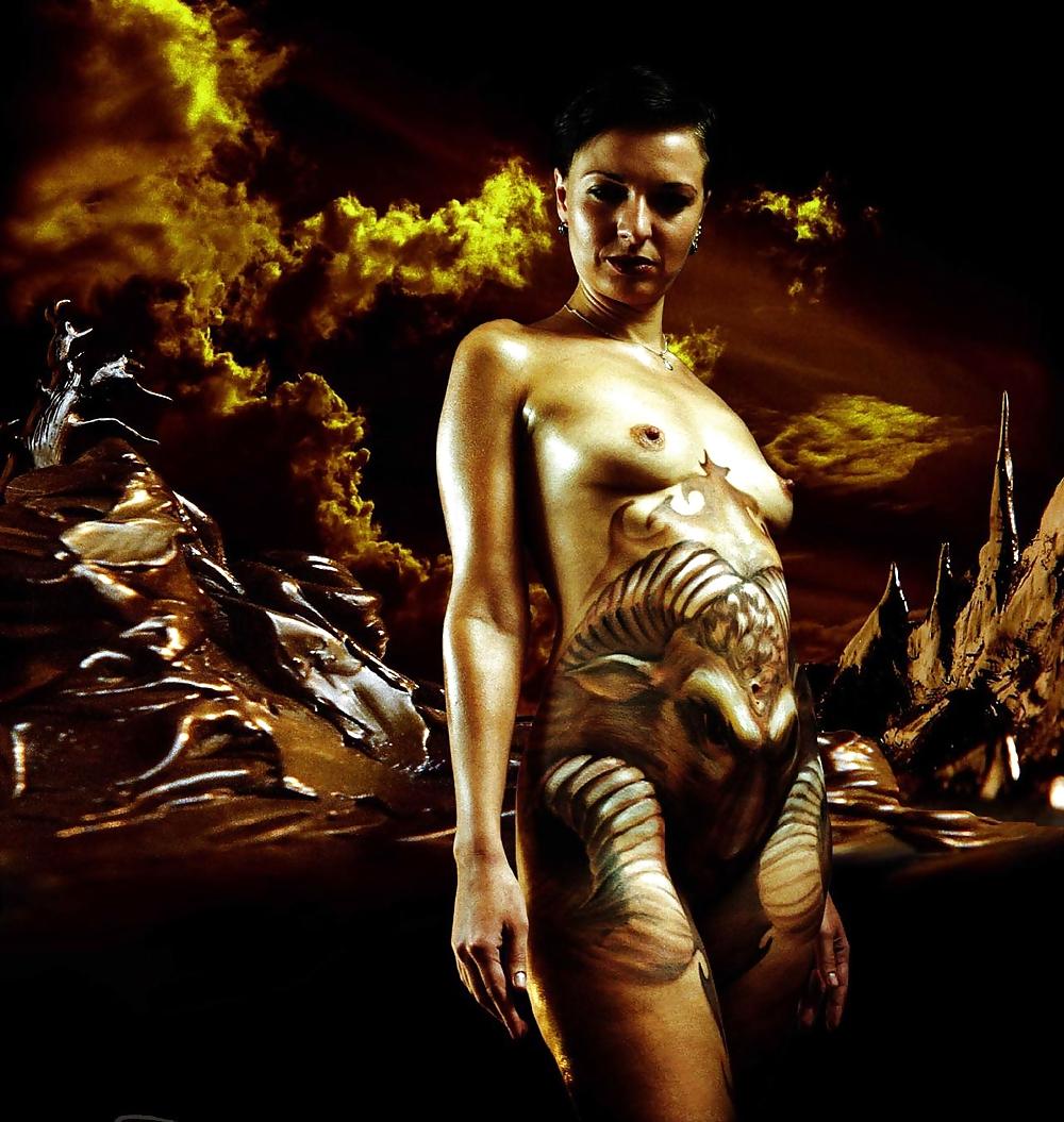 24P BODY ART06