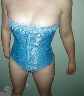 22P MILF  tits in a corset.