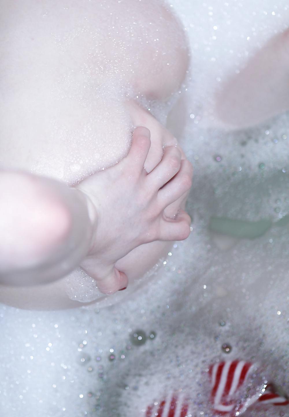 25P Pale Love (3) Stoya