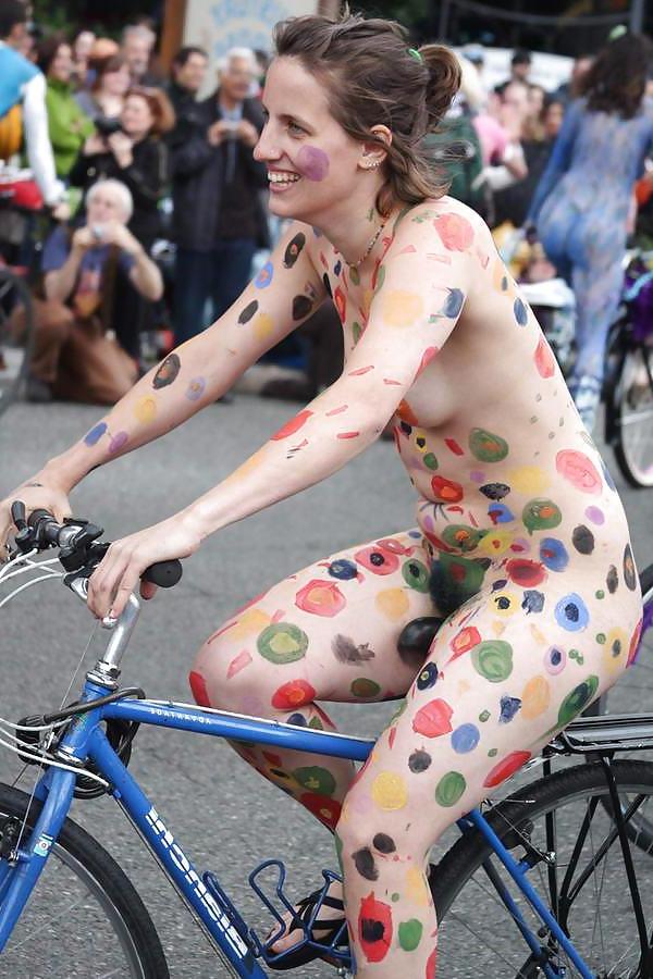 25P BODY PAINT