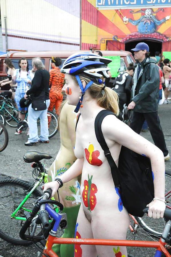 25P BODY PAINT