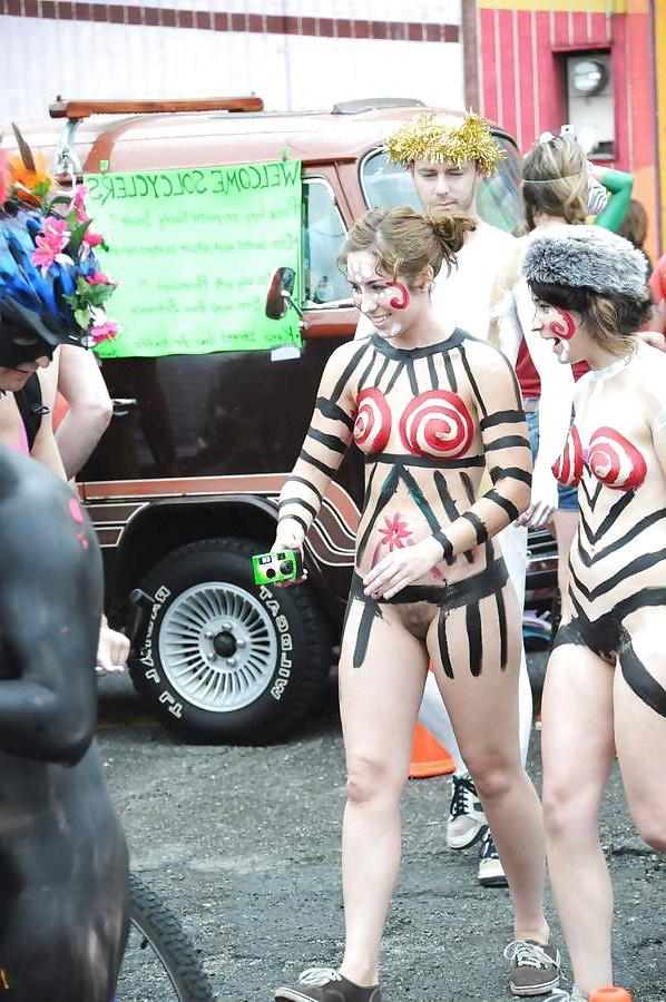 25P BODY PAINT