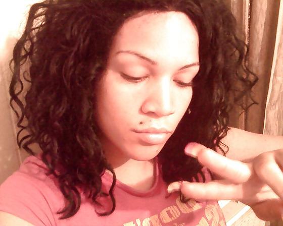 21P Amazing thick latina tranny!