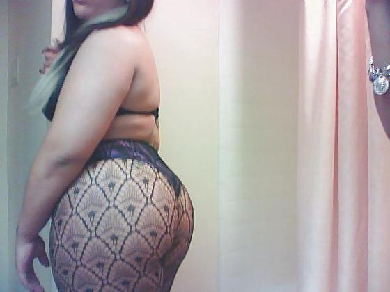 21P Amazing thick latina tranny!