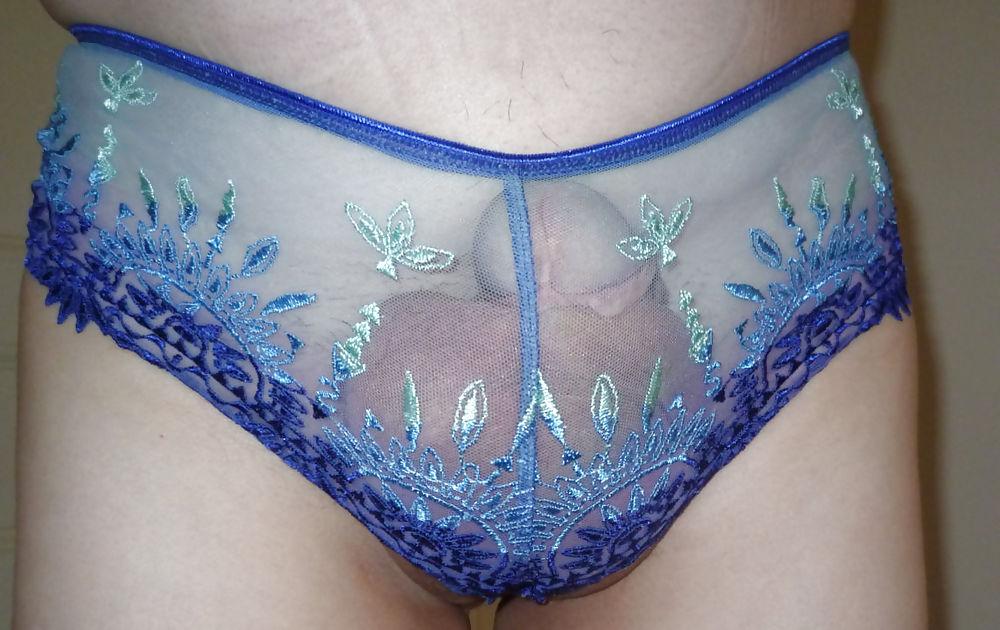 25P Sophie in blue