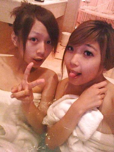 20P Mindy and Xue Ying are lonely and needs some dick