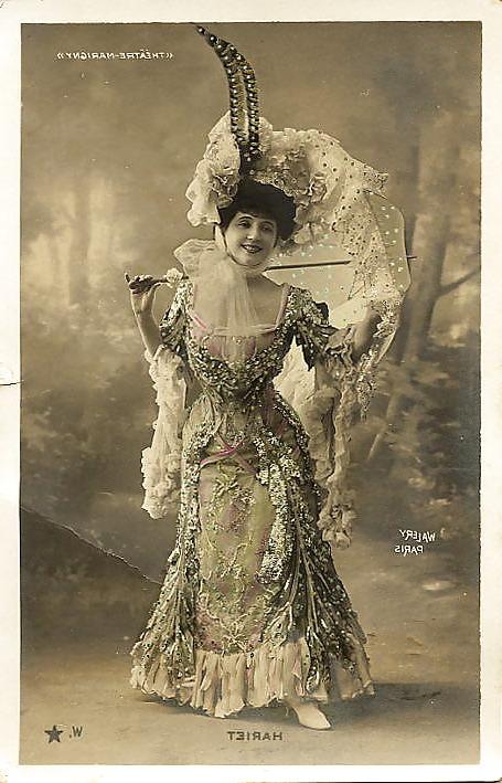 25P Old French postcards
