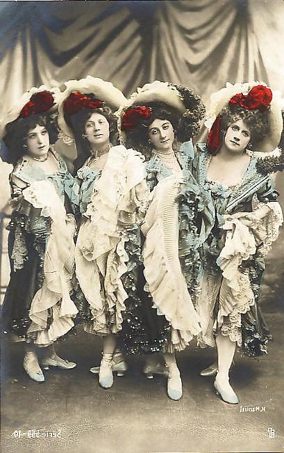 25P Old French postcards