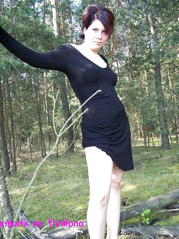 15P My striptease in forest