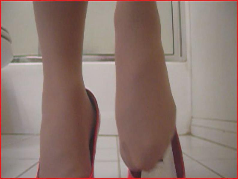 24P First Post of my beginning days cross-dressing.