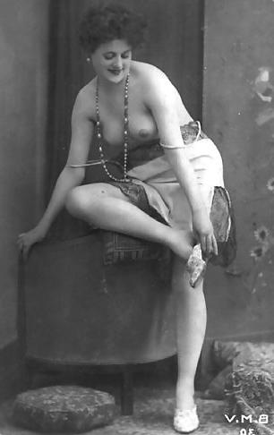 25P Old French postcards 3