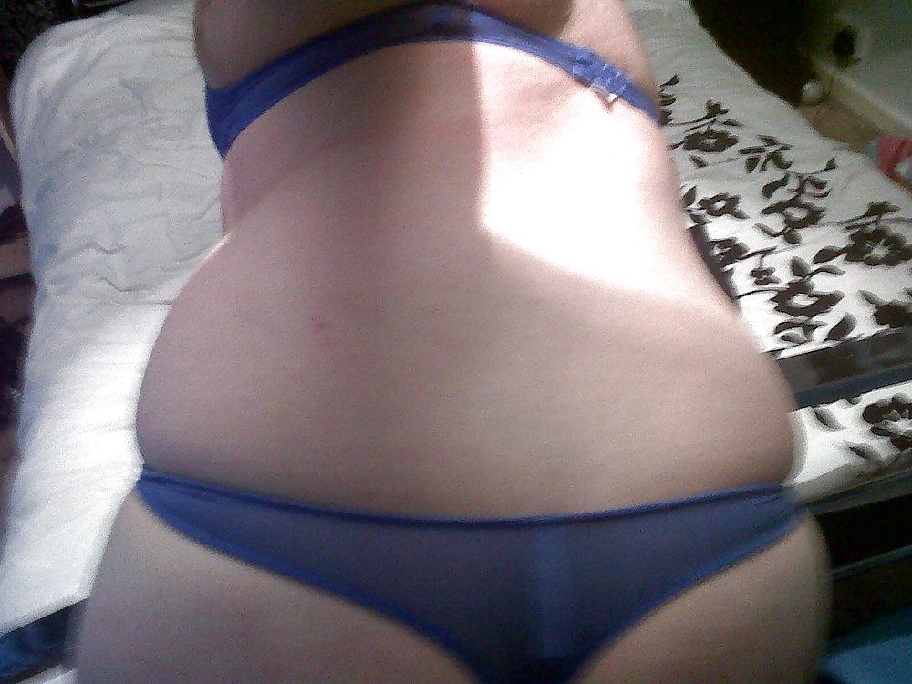 24P Me wearing my 18 yr old friends dirty knickers