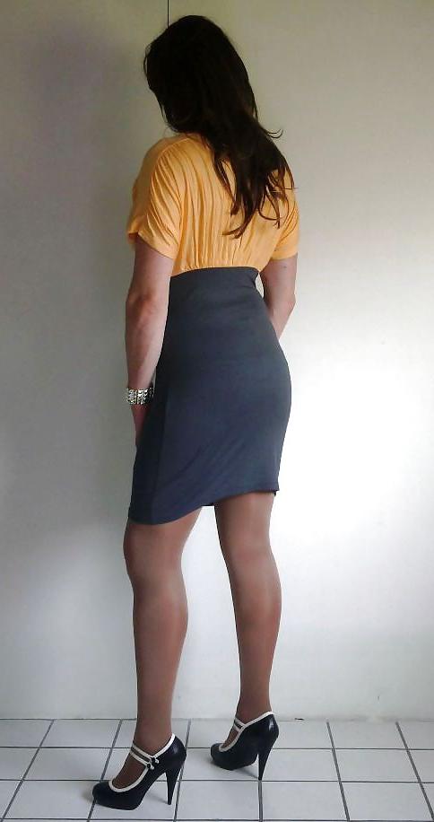 22P And again a new dress cd tv sissy. me!
