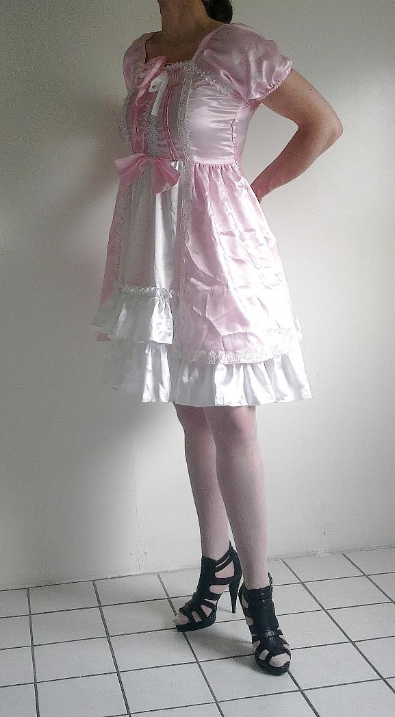 9P Sissy slut in pink dress