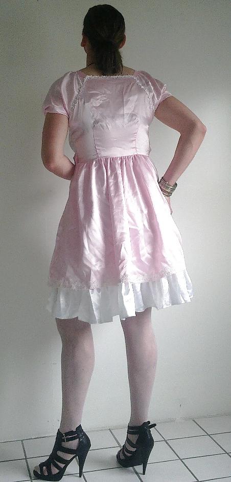 9P Sissy slut in pink dress
