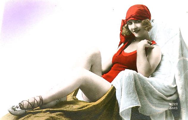 25P Old French postcards 6