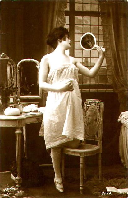 25P Old French postcards 6