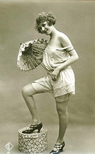 24P Old French postcards 5
