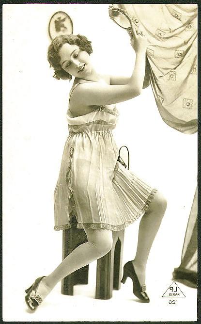 24P Old French postcards 5