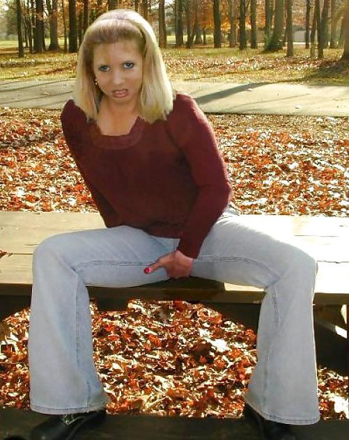 25P Sexy blue jeans