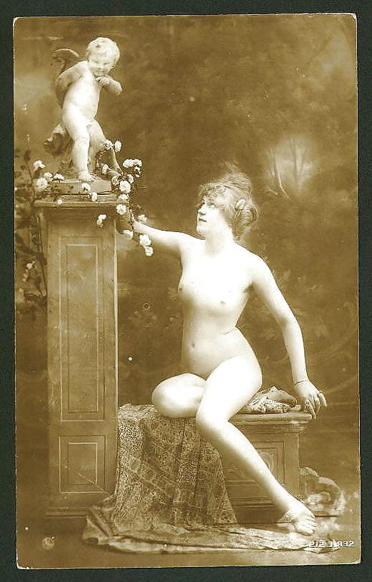 25P Old French postcards 7