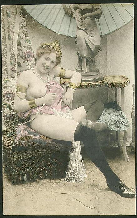 25P Old French postcards 7