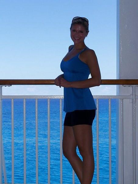 12P Ex-Girlfriend in Pirate Costume