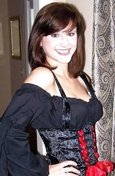 12P Ex-Girlfriend in Pirate Costume