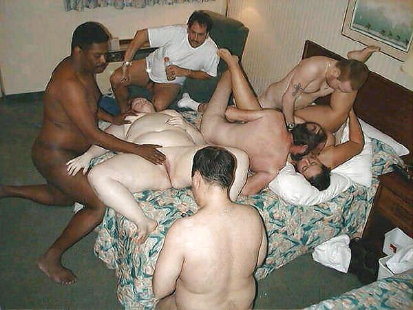 25P SEX PARTY MOMS