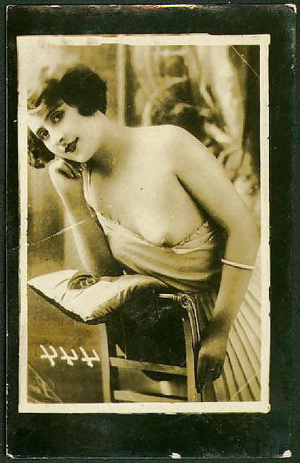 25P Old French postcards 11