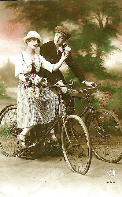 25P Old French postcards 11