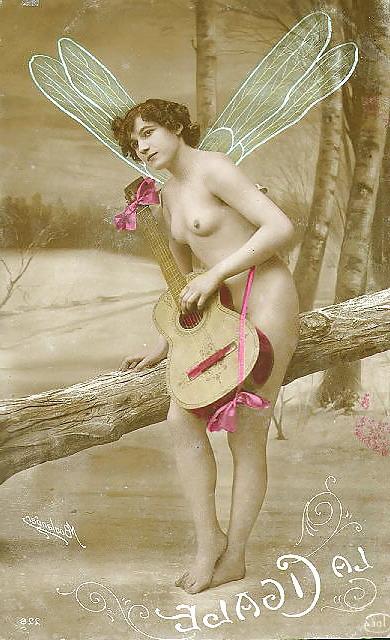 25P Old French postcards 11
