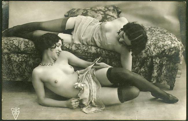 25P Old French postcards 11