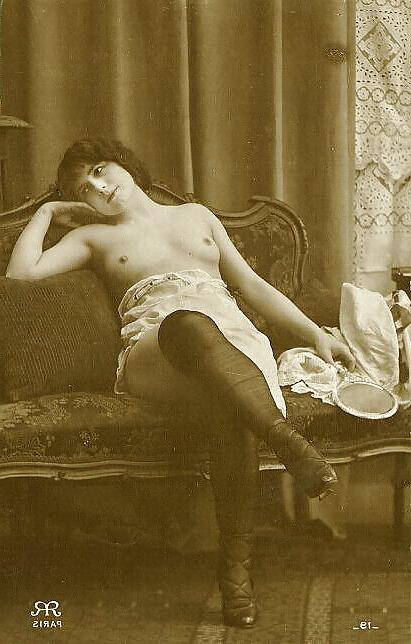 25P Old French postcards 13