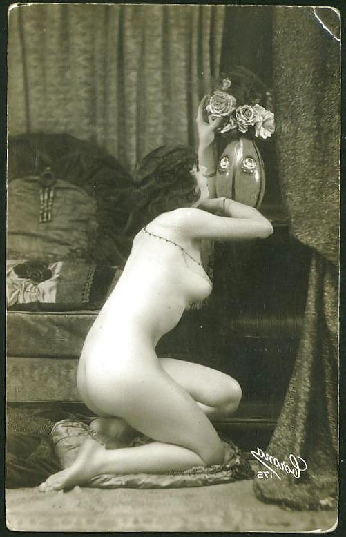 25P Old French postcards 13