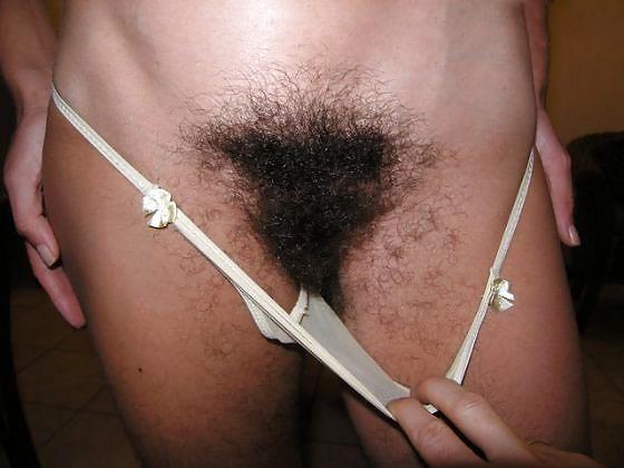 25P Hairy pussy french mature