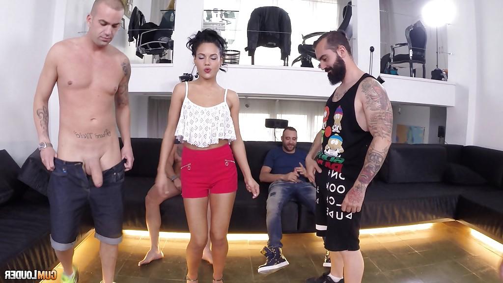 16P Latina pornstar Apolonia and Frida Sante are ready for sucking and fucking