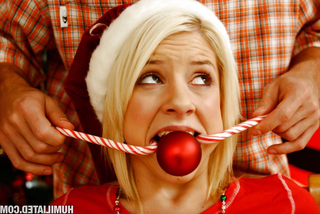 16P Teen babe Tessa Taylor spreads her cunt for BDSM fucking