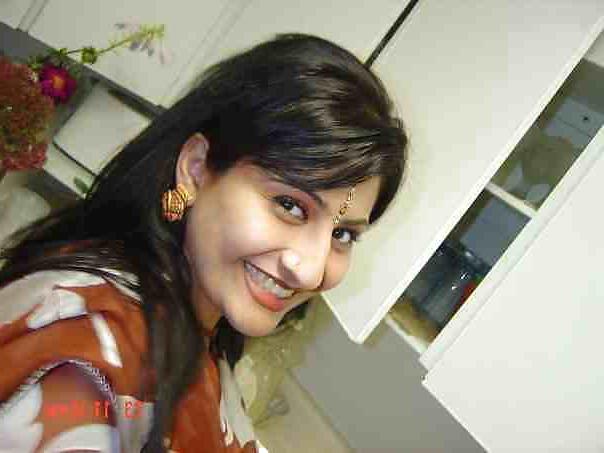 10P My pakistani women