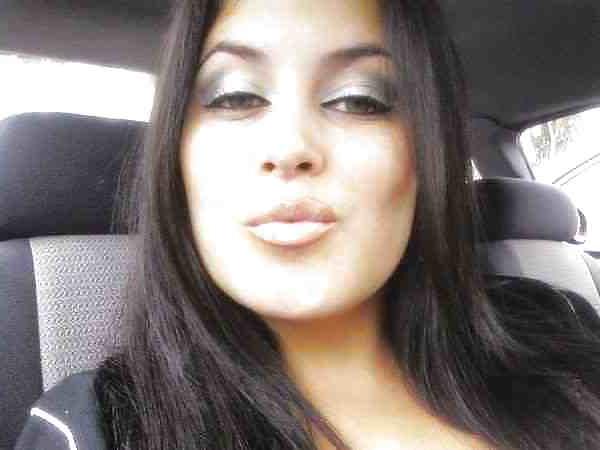 10P My pakistani women