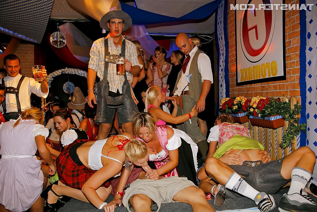 16P Lecherous cock-hunters going wild at the drunk night club party