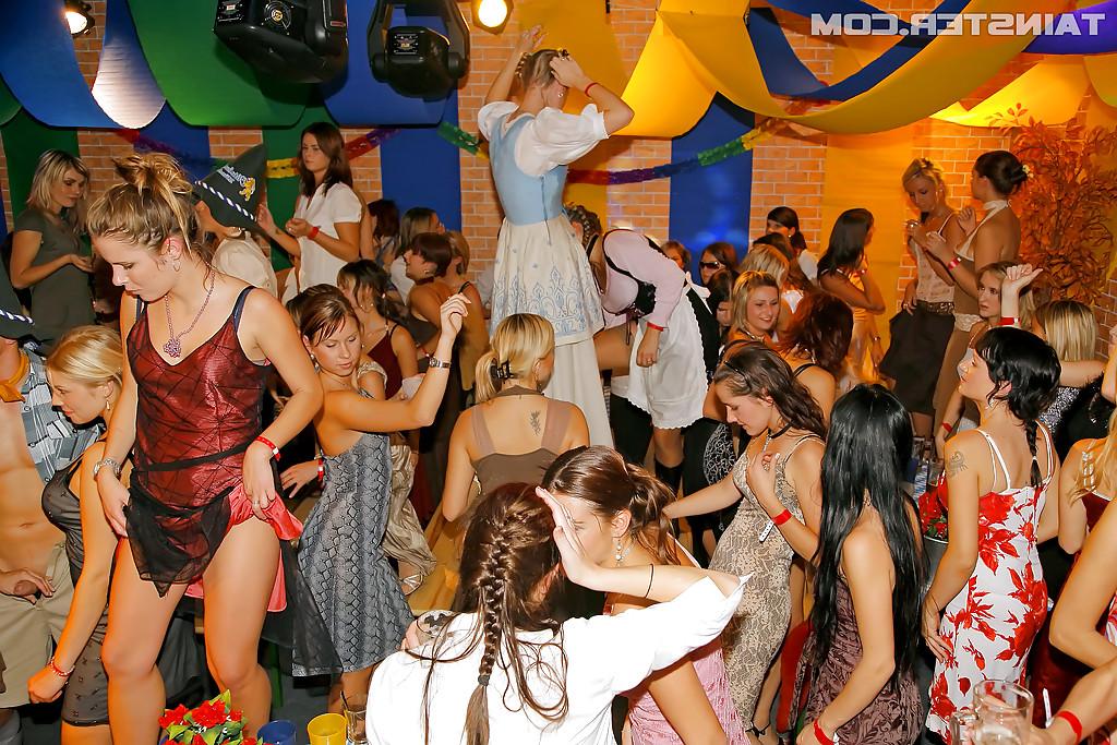 16P Lecherous cock-hunters going wild at the drunk night club party