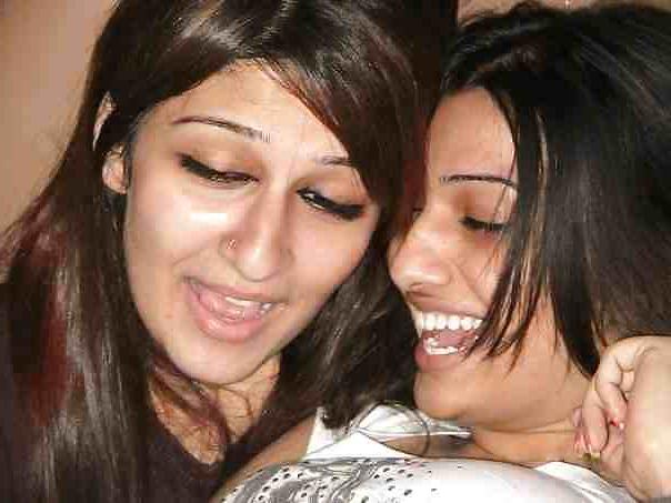 20P My pakistani women